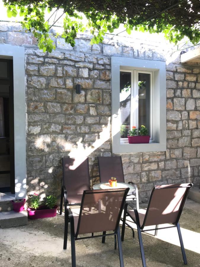 Etno Village Mihailovic Херцег-Нови Экстерьер фото
